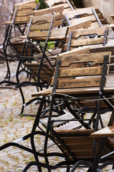 Tuin stoelen en tafels — Stockfoto