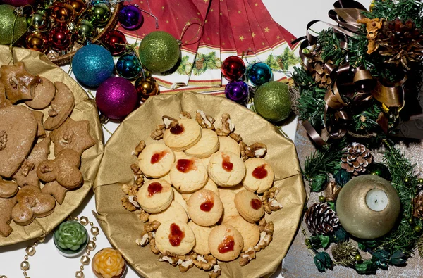 Full christmas table — Stock Photo, Image