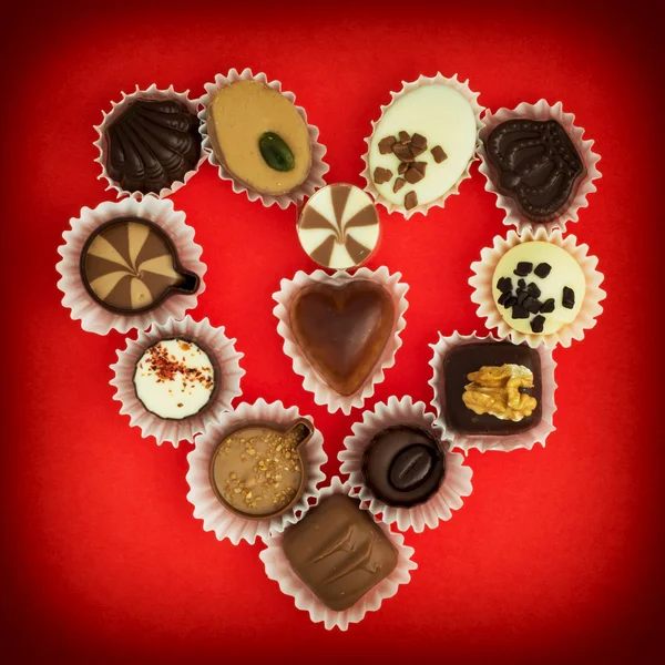 Valentine's heart made of luxury chocolate pralines — Stock Photo, Image