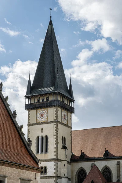 Βασιλική Του Αγίου Τζάιλς Μπαρντέγιοφ Σλοβακική Δημοκρατία Θρησκευτική Αρχιτεκτονική Ταξιδιωτικός — Φωτογραφία Αρχείου