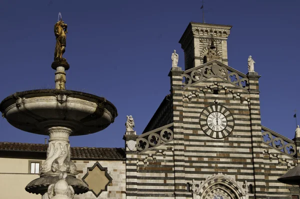 Katedrála v Prato — Stock fotografie