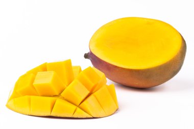 Dilimlenmiş mango