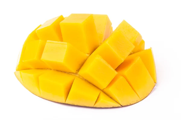 Cubes de mangue sur blanc — Photo