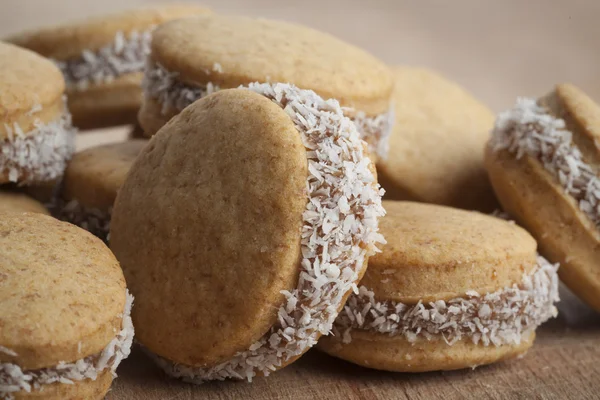 Round Cookies in Wood — Stock Photo, Image