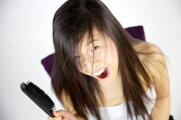 Hoy mi cabello me vuelve loco. —  Fotos de Stock