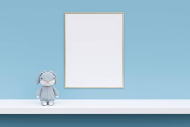Doldurulmuş oyuncak hayvanlı boş resim çerçevesi beyaz bir rafta. 3d resimlendirme. 