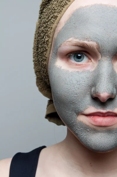 粘土の顔のマスク — ストック写真
