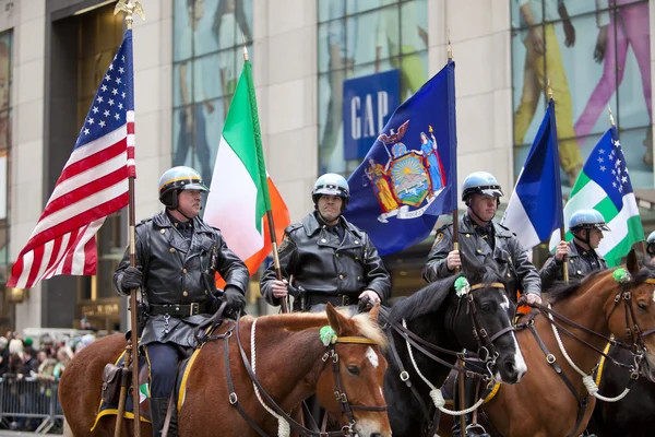 St. Patrick's Day Parade New York 2013 — Stock Photo, Image