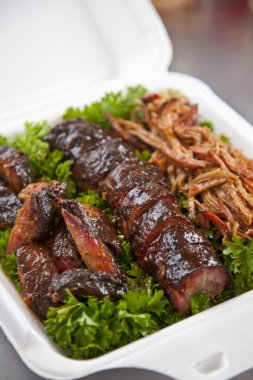 Barbekü domuz eti
