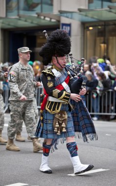 St Patrick'ın günü yürüyüşü
