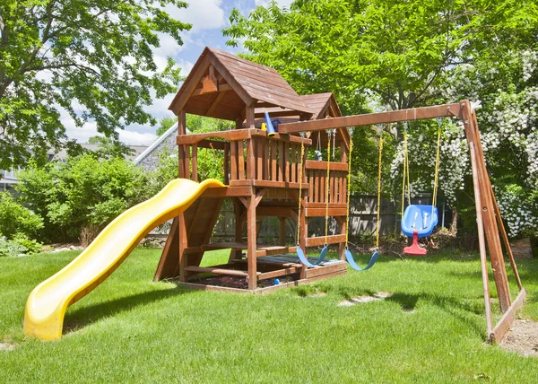 Swing set — Stockfoto