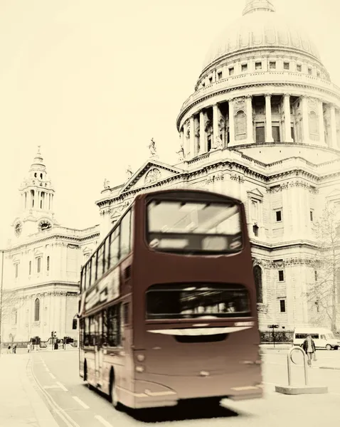 St. Paul 's Cathedral — Stockfoto