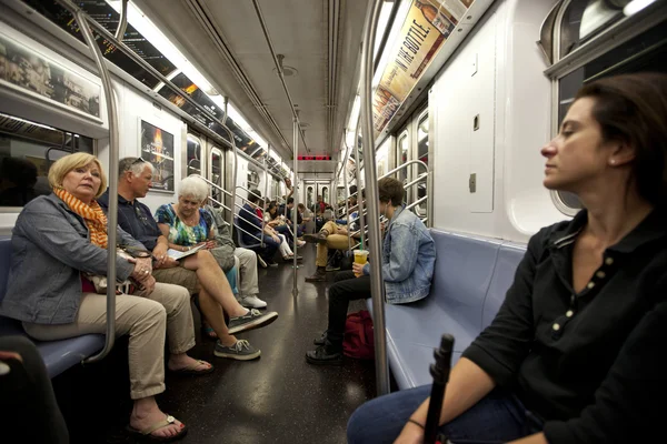 De metro van New York — Stockfoto