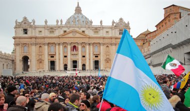 Crowd in St. Peter Square before Angelus of Pope Francis I clipart