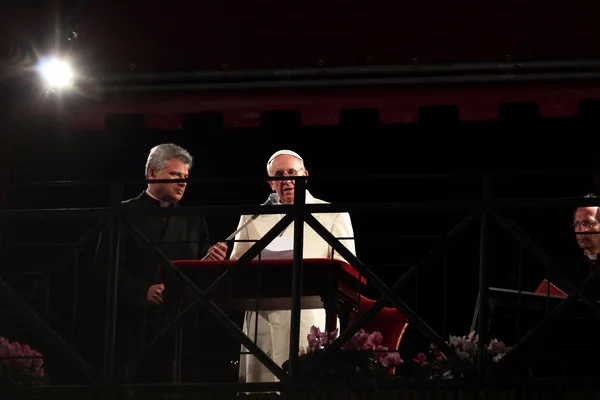 Franciszka papież i podczas drogi krzyżowej w Wielki Piątek — Zdjęcie stockowe