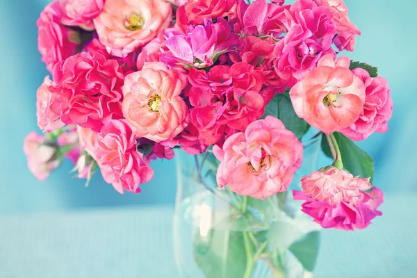 Hermosas rosas de té — Foto de Stock