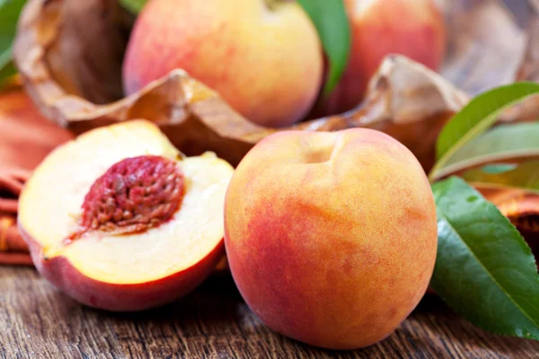 Sweet peach — Stock Photo, Image