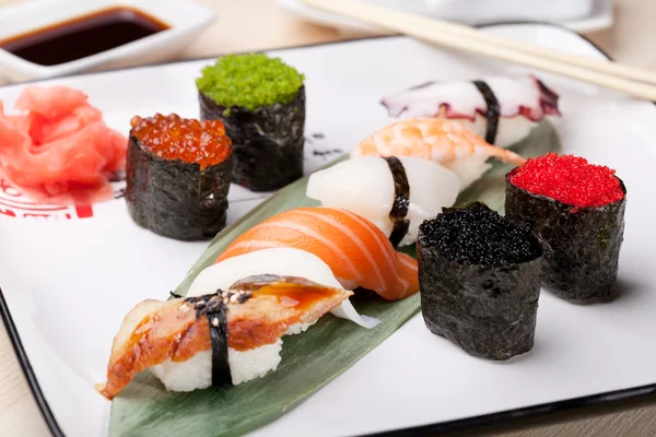 Comida japonesa clásica — Foto de Stock