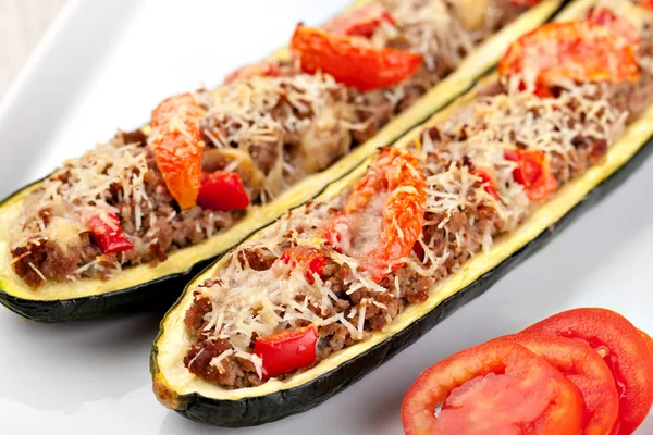 Zucchini halves stuffed with minced meat — Stock Photo, Image