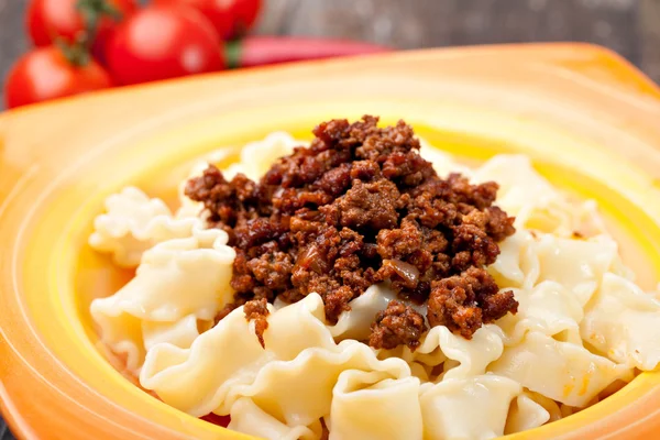 Reginette mit Bolognese-Sauce — Stockfoto