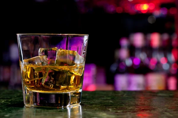 Glass of scotch whiskey — Stock Photo, Image