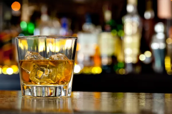 Glass of scotch whiskey — Stock Photo, Image