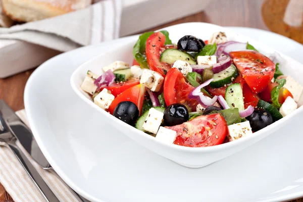 Greek vegetable salad with feta cheese — Stock Photo, Image