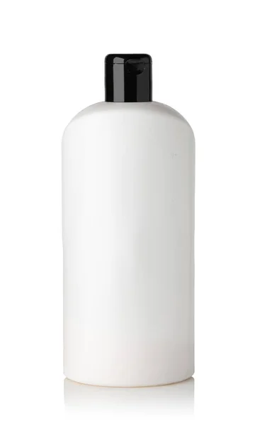 Plastové Šamponové Láhve Izolované Bílém Pozadí — Stock fotografie