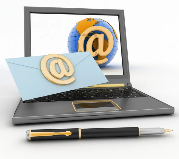 Laptop con lettera in arrivo via e-mail — Foto Stock