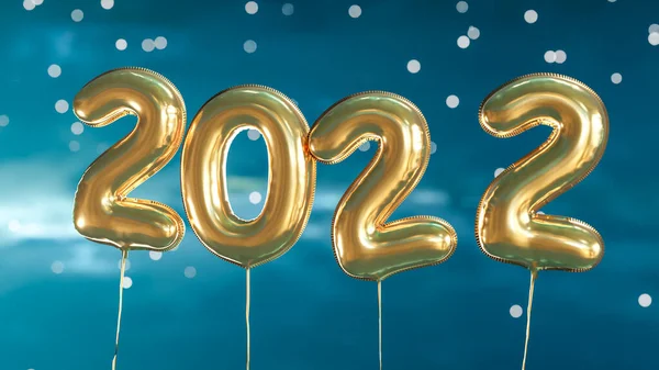 Primo Piano Palloncini Gialli Con Numero 2021 Che Vola Verso — Foto Stock