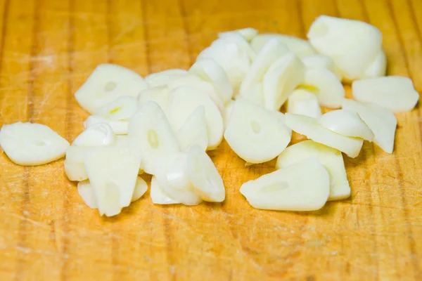 Ajo en rodajas — Foto de Stock