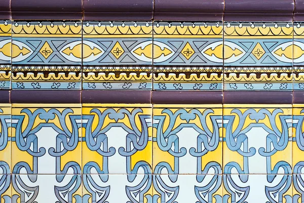Staré španělské keramické dlaždice nástěnné dekorace — Stock fotografie