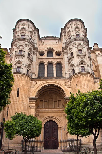 A Málaga-katedrálissal, Andalucia, Spanyolország — Stock Fotó