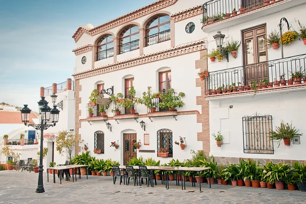 Canillas de albaida i Spanien, en traditionell vit stad — Stockfoto