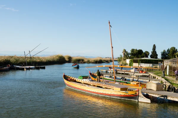 Tekneler albufera, valencia, İspanya — Stok fotoğraf