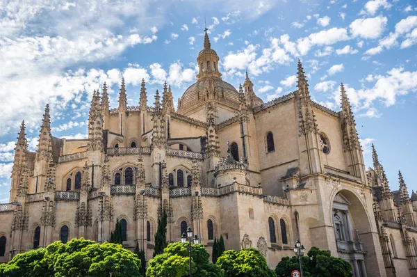 スペインのセゴビアにある大聖堂 — ストック写真