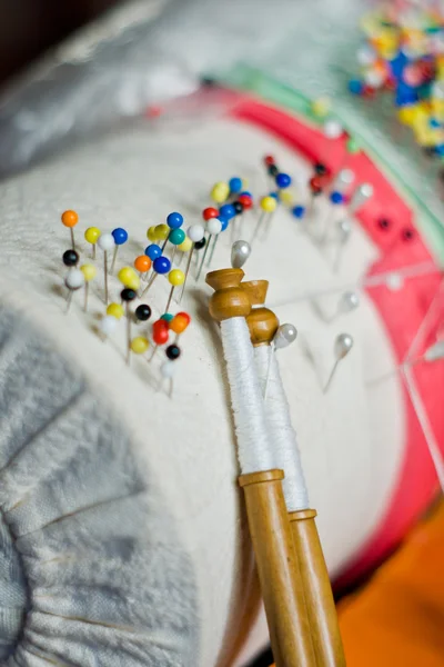 Renda de bobina, artesanato tradicional — Fotografia de Stock