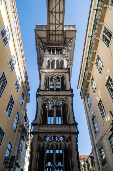 Santa justa lift in Lissabon, portugal. — Stockfoto