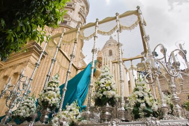 İspanya, Malaga 'da kutsal bir hafta. Dulce Nombre geçit töreni