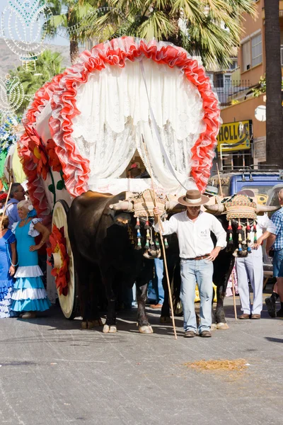 TORREMOLINOS, ESPANHA - SETEMBRO 23: Peregrinos participam da Romeria tradicional — Fotografia de Stock