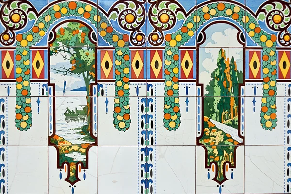 Old spanish ceramic tiles wall decoration — Stock Photo, Image