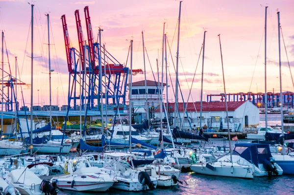 Malaga, İspanya - 01 Mart: malaga Port üzerinde 01 Mart muelle uno, — Stok fotoğraf