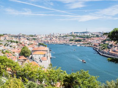Eski Porto şehrinin panoramik görüntüsü, Portekiz
