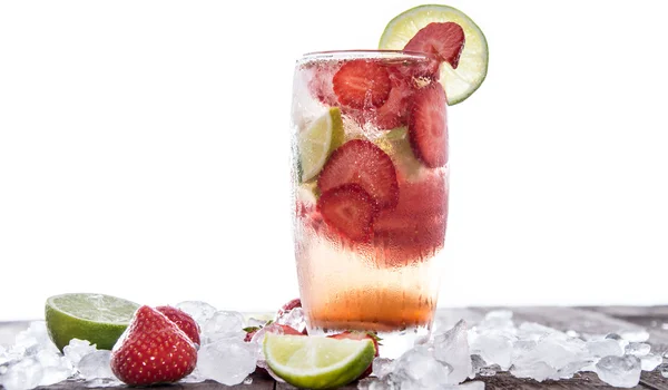 Strawberry Caipirinha on a wooden Table against white — Stock Photo, Image