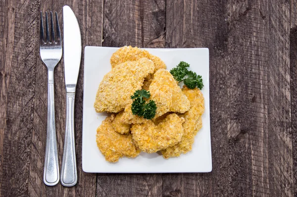 Färsk stekt kyckling nuggets — Stockfoto