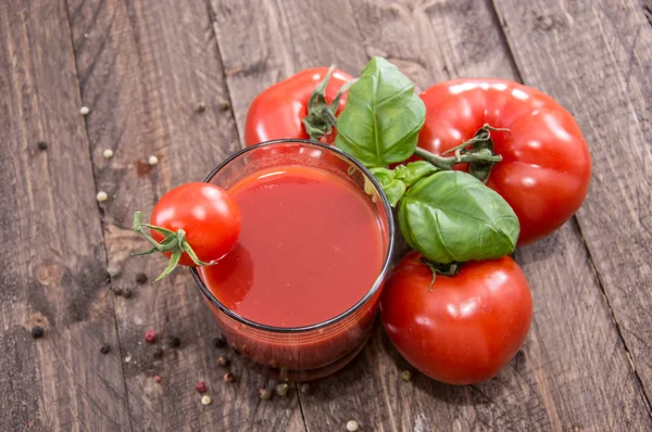 Jugo de tomate casero —  Fotos de Stock