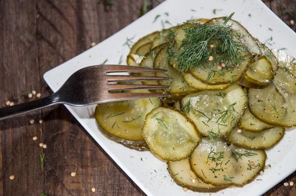 Komkommer salade — Stockfoto