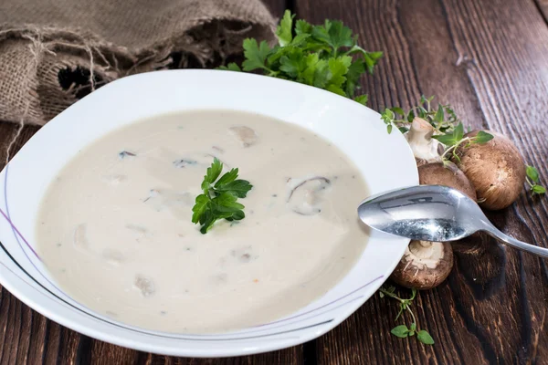 Hausgemachte Pilzsuppe — Stockfoto