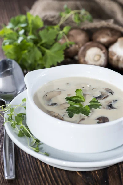 Frische Pilzsuppe — Stockfoto