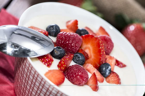 Самодельная Semolina Pudding — стоковое фото